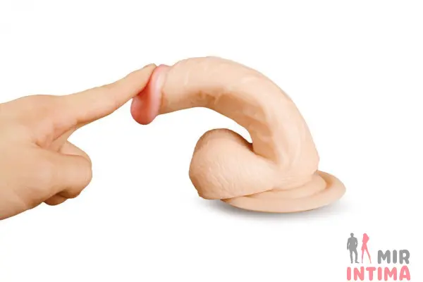 Фаллоимитатор на присоске Brazzers 13.5х3.5см - 2 Фаллоимитатор на присоске Brazzers 13.5х3.5см - 2