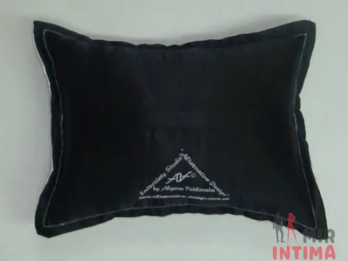 Дизайнерская подушка Kamasutra Positions, 45x35 см