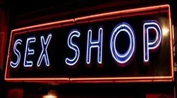 Історія виникнення першого секс-шопу